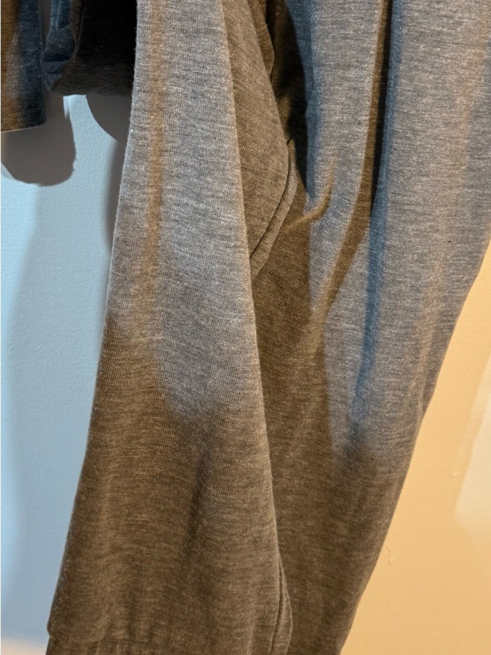 Grade & Gather gray one piece pants suit v-neck romper size medium new with tags - Picture 5 of 7